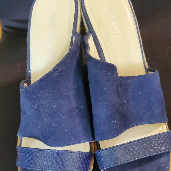 Shoes - Picture 2 of 5